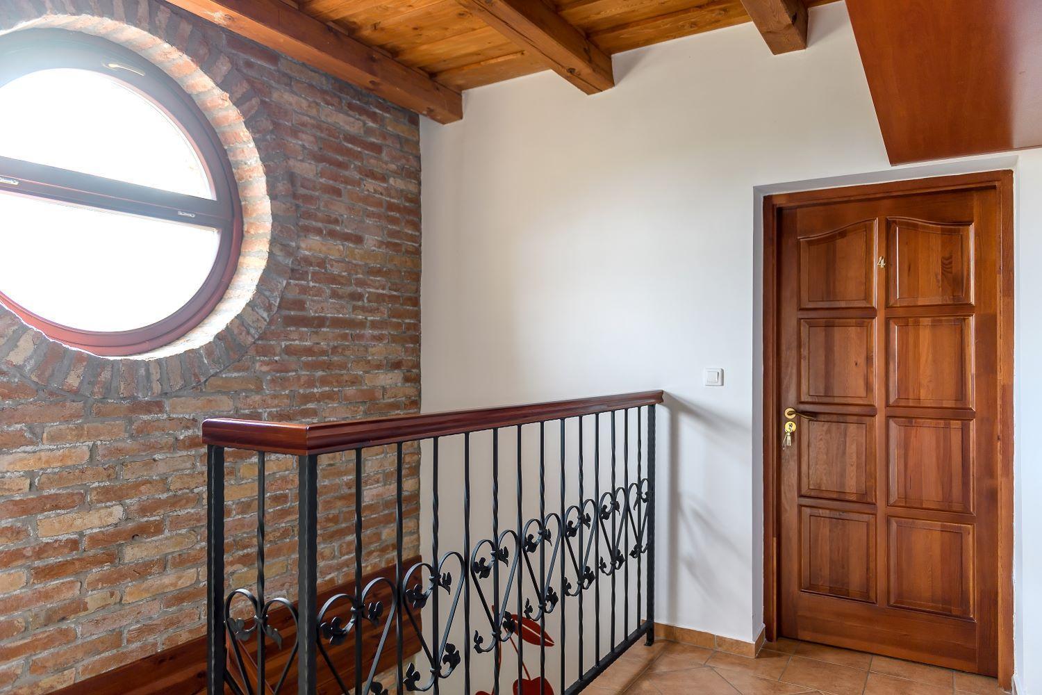 Cherry Apartmanhaz Sárvár Extérieur photo